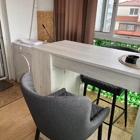 Apartment за гости сънрайз с гледка към река дунав *